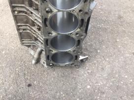 Mercedes-Benz E63 AMG, 156.985, engine block