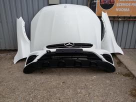 Mercedes-Benz GLC220 dalimis. Anglas dalimis