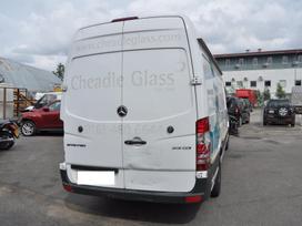 Mercedes-Benz Sprinter, preču