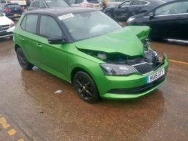 Skoda Fabia Distronic multimedia tvarkingas salonas rida 44 000 1 2 tsi