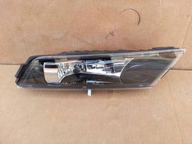 Skoda Superb, 3V, Detalės _suvalkiečių gatvė_viber _whatsapp_ halogenas 3v094