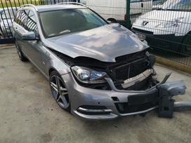 Mercedes-Benz C180 for parts. Detales siunčiame visoje lietuvoje latvijoje estijoj