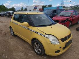 Suzuki Swift for parts. Automobilis ardomas dalimis запасные части автомобил