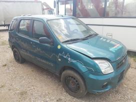 Subaru Justy for parts. Automobilis ardomas dalimis запасные части автомобил