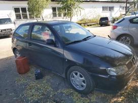 Seat Ibiza dalimis. Automobilis ardomas dalimis запасные части автомобиля