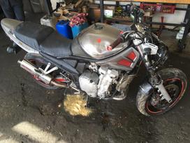 Suzuki GSF (Bandit), ielas motocikls