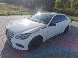 Mercedes-Benz E250 Rida 65tūkstančiai myliu variklio kodas 651 924 dėžės kodas 722