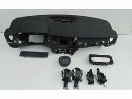 Volvo V90 детали салона