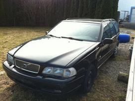 Volvo V70 по частям. įvairių spalvų juoda sidabrinė mėlyna žalia