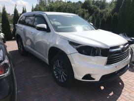 Toyota Highlander Ziurekite nuotraukas