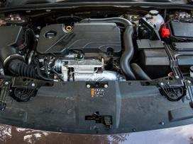 Opel Insignia, D15SFT, Tik variklis greiciu deze ir dalys aplink varikli