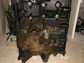 Jeep Grand Cherokee engine block