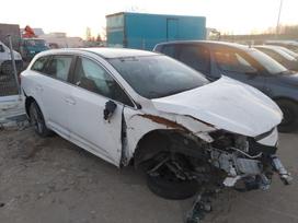 Toyota Avensis dalimis. Automobilis ardomas dalimis запасные части автомобиля