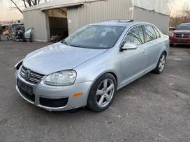 Volkswagen Jetta rezerves daļās. Gausi komplektacija odinis salonas klimato kon