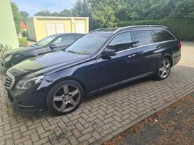 Mercedes-Benz E220 rezerves daļās. Variklio kodas a651925 pavaru dezes kodas 7229