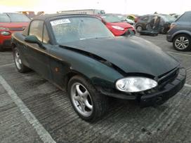 Mazda MX-5 по частям. Automobilis ardomas dalimis запасные части автомобил