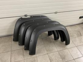 Volkswagen Amarok, Praplatinimai, отделочные детали