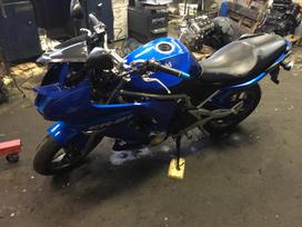 Kawasaki ER, ielas motocikls