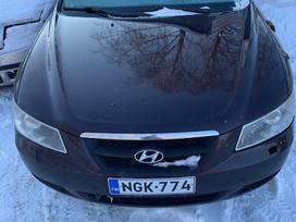 Hyundai Sonata dalimis