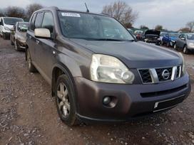 Nissan X-Trail dalimis. Automobilis ardomas dalimis запасные части автомобиля