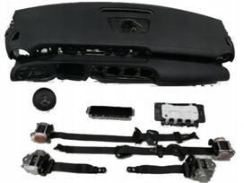 Mercedes-Benz A klasė dashboard, airbags, seat belts