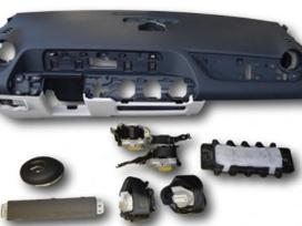 Mercedes-Benz B klasė salono detalės