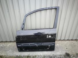 Opel Zafira doors