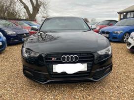 Audi S5 for parts. Variklio kodas cre dezes defektas