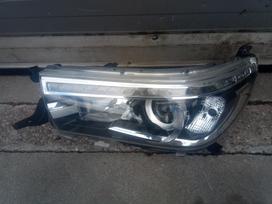 Toyota Hilux bamperi, durvis, spārni