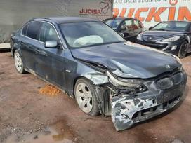 BMW 5 serija rezerves daļās. Automobilis ardomas dalimis запасные части авто