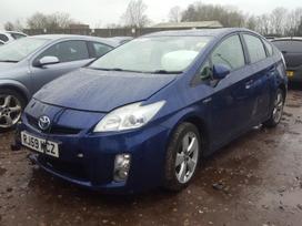 Toyota Prius rezerves daļās. Maza rida anglas navigacija