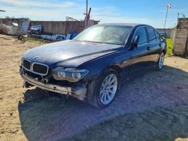 BMW 735