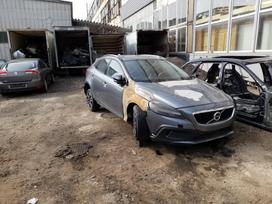 Volvo V40 Cross Country dalimis. Prekiaujame