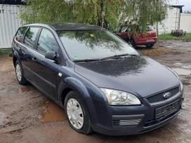 Ford Focus for parts. Automobilis ardomas dalimis запасные части автомобил