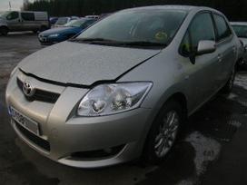Toyota Auris по частям. Dėl daliu skambinikite 37068679002 37060000292 37