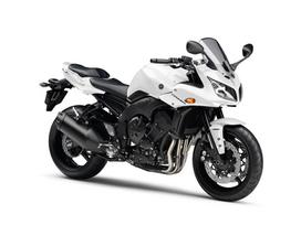 Yamaha FZ, street / classic