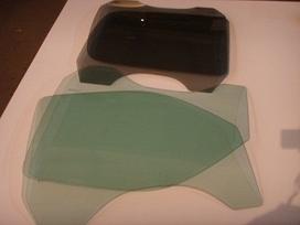 Chevrolet Tahoe windows