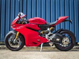 Ducati Panigale, sporta / superbikes