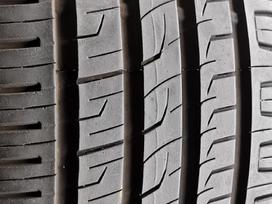 Barum, vasaras 255/35 R19