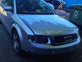 Audi A4 Dalimis