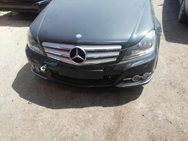 Mercedes-Benz C180 по частям. 8620 34257 dalis siunciu i visus lietuvos miestus