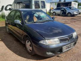 Mitsubishi Carisma for parts. Automobilis ardomas dalimis запасные части автомобил