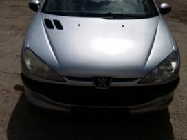 Peugeot 206 dalimis. Europa dalimis