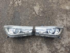 Toyota Hilux по частям. Darbo laikas 8 00 20 00 be poilsio dienų galime pri