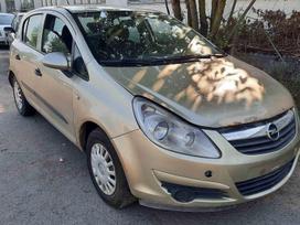 Opel Corsa for parts. Automobilis ardomas dalimis запасные части автомобил