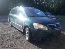 Toyota Avensis Verso Is danijos