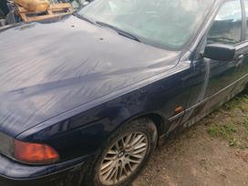 BMW 5 serija Dalimis bmw 5 serijos 1996 2004m 528 530