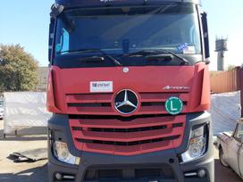 Mercedes-Benz Actros MP4, vilkikai