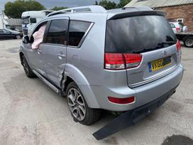 Citroen C-Crosser