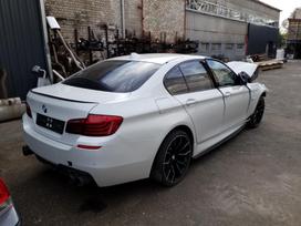 BMW 5 serija rezerves daļās. Prekiaujame renault volvo dacia bmw automobili